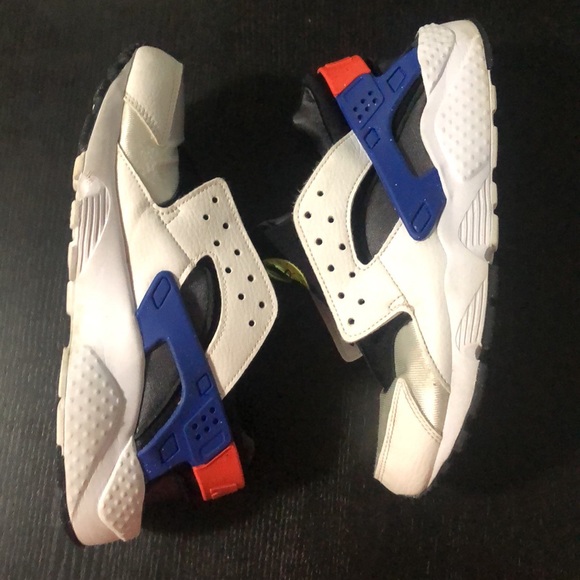 Nike Air Huarache Youth - Picture 4 of 9